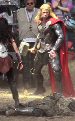 Chris Hemsworth Chris Hemsworth